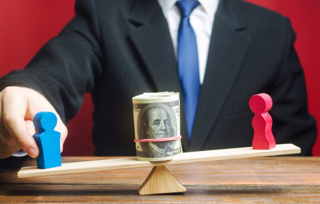 Varför är amerikanska val så dyra och vad kan vänstern göra åt det?